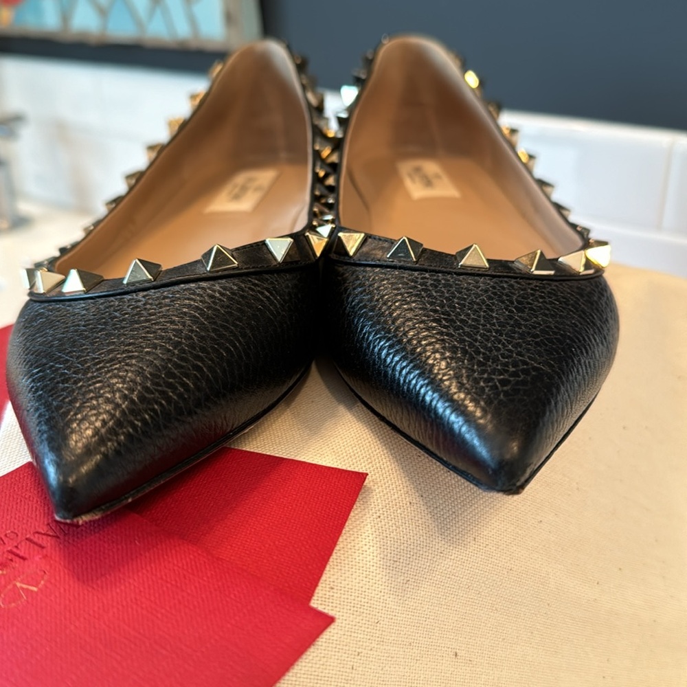Valentino Rockstud Pointed Flat - Picture 3 of 8